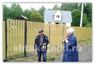 Фото забора штакетник RAL 1014 бежевый в Ханты-Мансийске
